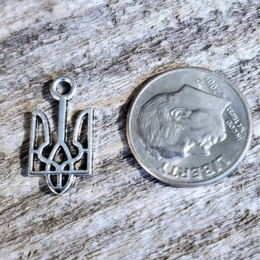 Silver Ukraine National Emblem Ukrainian Symbol 18x9mm Charms Pendants 10 pcs